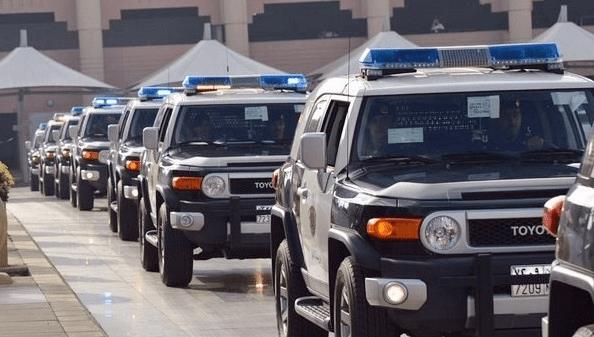 القبض على قائد مركبة مارس التفحيط وعكس السير بشكل متهور بأحد شوارع الرياض