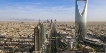 أجواء 'حارة' بالرياض والشرقية