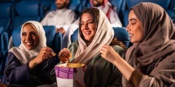 السينما.. ترفيه وملاذ من حرارة الصيف