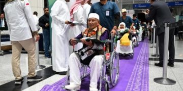 آخر فوج من الحجيج يودعون المدينة وسط حفاوة كبيرة