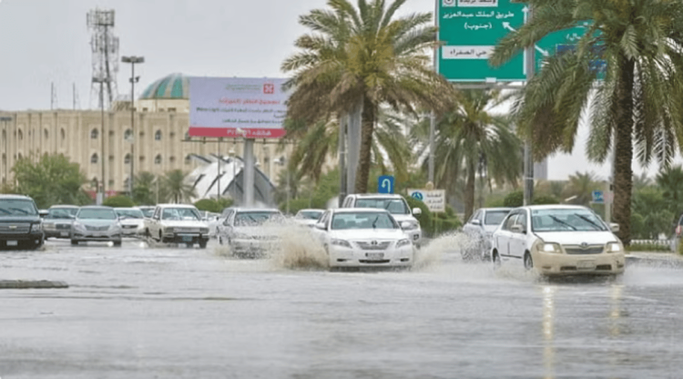 «الدفاع المدني» تحذر من الحالة المناخية في 4 مناطق