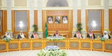 'الوزراء' يشيد بانخفاض البطالة ومشاركة الشباب بالتنمية