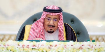 خادم الحرمين الشريفين يرأس جلسة مجلس الوزراء
