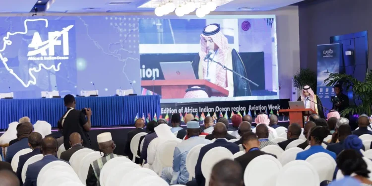 “هيئة الطيران المدني” تختتم مشاركتها في أعمال مؤتمر أسبوع الطيران الإفريقي والمحيط الهندي بجمهورية الغابون