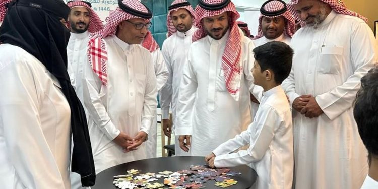 مدير عام فرع وزارة الصحة بجازان يدشن حملة "تعلم بصحة"