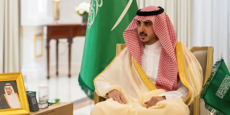 أمير الجوف يستقبل رئيس ووكلاء جامعة الجوف
