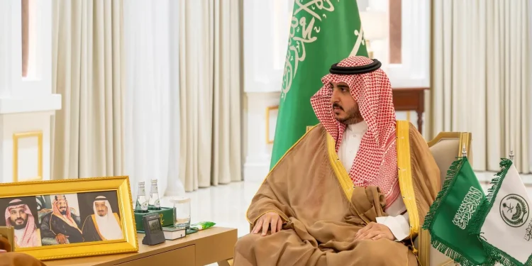 أمير منطقة الجوف يستقبل مدير عام فرع وزارة الصحة بالمنطقة ‏