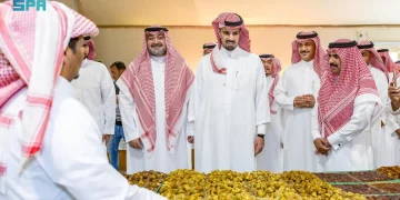 أمين منطقة الرياض يدشّن النسخة الثالثة من موسم عتيقة للتمور