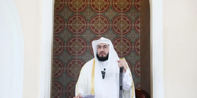 إمام المسجد الحرام من جامع السركال بكمبوديا: أكبر نعمة منّ الله بها على البشرية هي نعمتي الإسلام والتوحيد