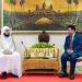 إمام المسجد الحرام يلتقي نائب وزير الأديان الكمبودي