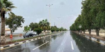 «الأرصاد» ينبه من تكوّن أمطار متوسطة إلى غزيرة على منطقتي عسير ونجران