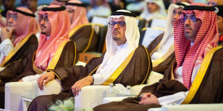 الأمير سعود بن مشعل يشهد الحفل الختامي لبرامج أكاديمية كاوست لعام 2024
