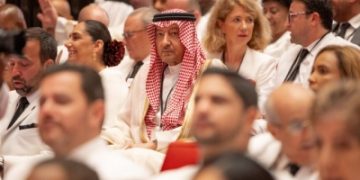 الخريجي يشارك في مراسم تنصيب رئيس الدومينيكان