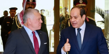 الرئيس المصري والعاهل الأردني يؤكدان ضرورة التوصل لتهدئة شاملة بالمنطقة