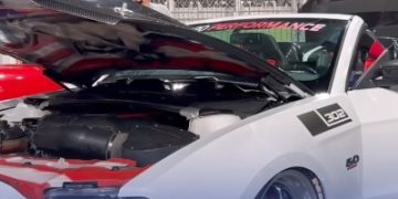 السيارات المعدلة.. قصة عشق رغم التكاليف