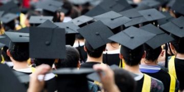 الملحقية الثقافية بأمريكا تحذر من رسائل احتيالية