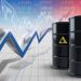 النفط يرتفع 1% والذهب يتراجع مع تعافي الدولار