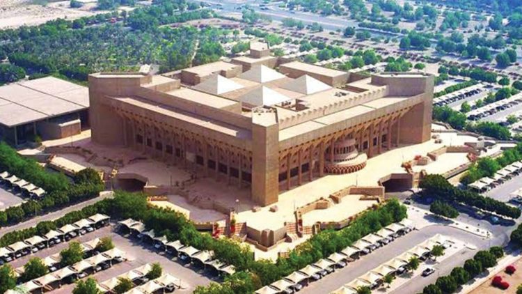 الهيئة الملكية بينبع تحصد الجائزة الفضية لأفضل مشروع لوجستي لعام 2024م