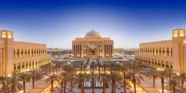 جامعة الأميرة نورة تختتم “المخيم الصيفي لنادي الرياضات الإلكترونية والذهنية”