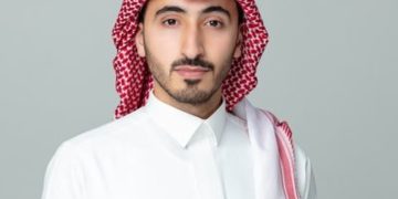 «سجن و غرامة 5 ملايين ريال».. محام يوضح عقوبة تمكين العمالة المخالفة