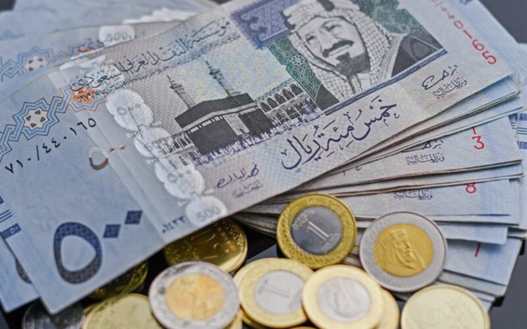 سعر الريال مقابل الدولار والعملات الأجنبية اليوم الخميس 4-2-1446