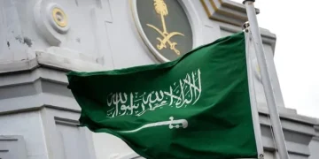 سفارة المملكة لدى الولايات المتحدة تدعو السعوديين إلى أخذ الحيطة والحذر من إعصار “ديبي”