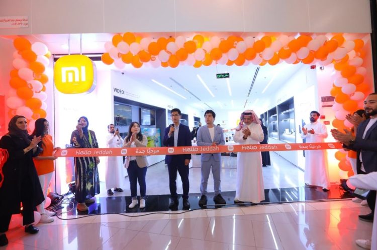 «شاومي» تفتتح أول متجر رئيسي بالمنطقة الغربية في المملكة