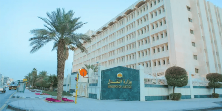 مسؤول بـ «العدل»: لدينا فريق يترجم 500 جلسة لتيسير تقاضي غير الناطقين بالعربية