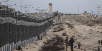 مصر تنفي وجود أنفاق عاملة مع غزة