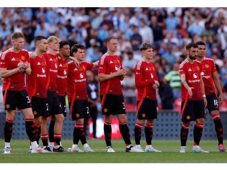 موعد مباراة مانشستر يونايتد ضد فولهام في افتتاح الدوري الإنجليزي