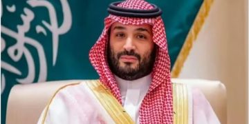 ولي العهد يتلقى رسالة خطية من رئيس جمهورية غينيا تتصل بالعلاقات بين البلدين