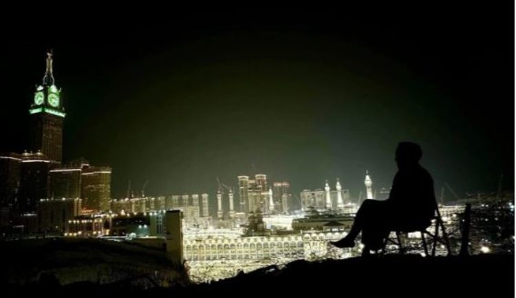 جبل خندمة.. معلم تاريخي ومقصد للزوار لمشاهدة المسجد الحرام من ارتفاعات شاهقة