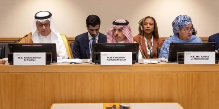 المملكة تدعو المجتمع الدولي للمشاركة في «COP16» بالرياض
