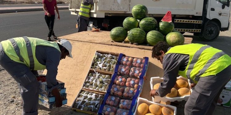 أمانة الشرقية تنفذ حملة مشتركة على الباعة الجائلين المخالفين بالدمام