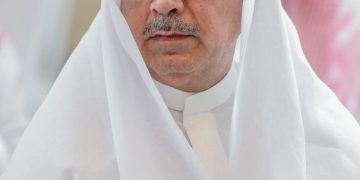 “أمين الشرقية” يُسلِّم 70 مراقبًا مجتمعيًا ميثاق الرقابة المجتمعية بحاضرة الدمام