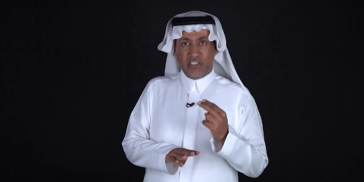استشاري يحدد أسباب تأخر الأطفال عن الكلام وطرق تشخيصه (فيديو)