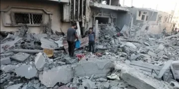 استشهاد 6 فلسطينيين وإصابة آخرين في غارات إسرائيلية على قطاع غزة