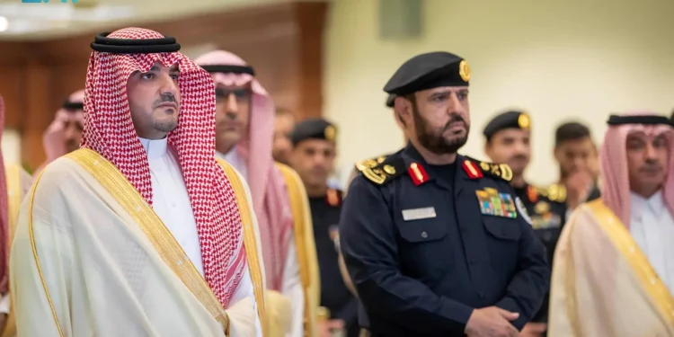 الأمير عبدالعزيز بن سعود يدشن عددًا من البرامج التعليمية والتدريبية ومنصات العمل الإلكترونية بكلية الملك فهد الأمنية