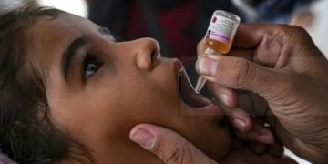 الأونروا: تطعيم 87 ألف طفل ضد شلل الأطفال خلال اليوم الأول للحملة في غزة