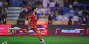 القادسية يستعيد نغمة الانتصارات على حساب الأهلي