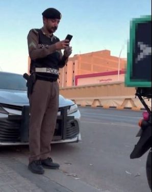 المرور يحاصر مخالفات الدراجات النارية في بريدة