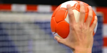 اليوم.. الخليج يواجه ماغديبورغ الألماني في ثاني مواجهات بطولة العالم للأندية لكرة اليد