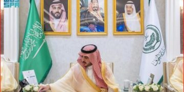 بتكلفة تجاوزت 885 مليون ريال.. أمير الجوف يدشّن ويضع حجر الأساس لـ 28 مشروعًا تنمويًا