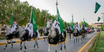 رئاسة الحرس الملكي تنظم مسيرة استعراضية في الرياض وجدة احتفالًا باليوم الوطني الـ 94
