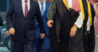 سعوديون: تصحيح ولي العهد لبوتين الأكثر بعثاً للفخر