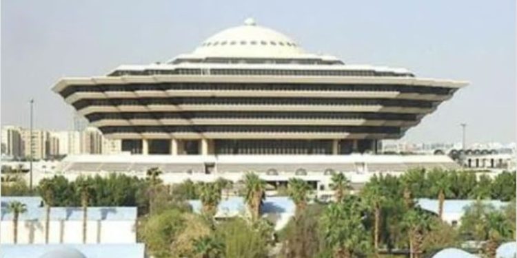 طعن المجني عليه بآلة حادة.. تنفيذ حكم القتل قصاصاً بأحد الجناة في منطقة الرياض