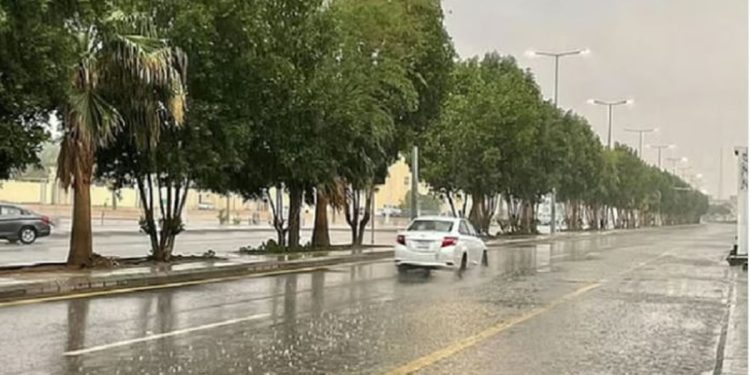 طقس المملكة الأربعاء.. فرص لهطول أمطار رعدية ورياح نشطة على عدة مناطق