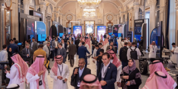 قمة الذكاء الاصطناعي تختتم يومها الأول بحزمة من مذكرات التفاهم