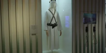 مركز طارق عبدالحكيم يجذب الزوار في احتفالية وطنية مميّزة