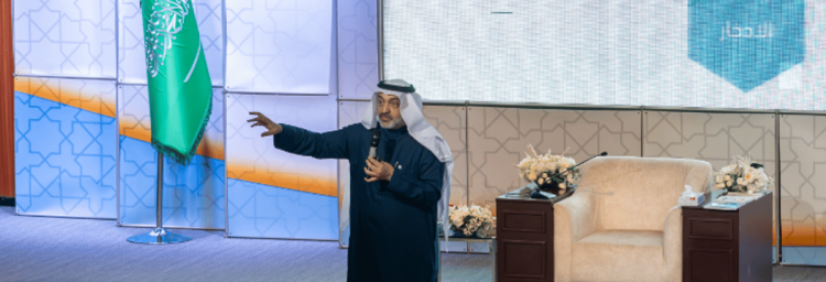 مستشار بالوعي المالي يحذر من سلوك يؤدي إلى أزمة مالية
